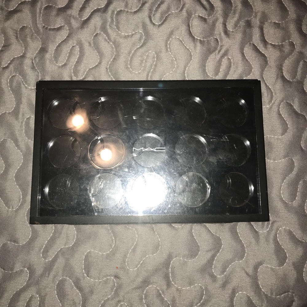 M•A•C Palette